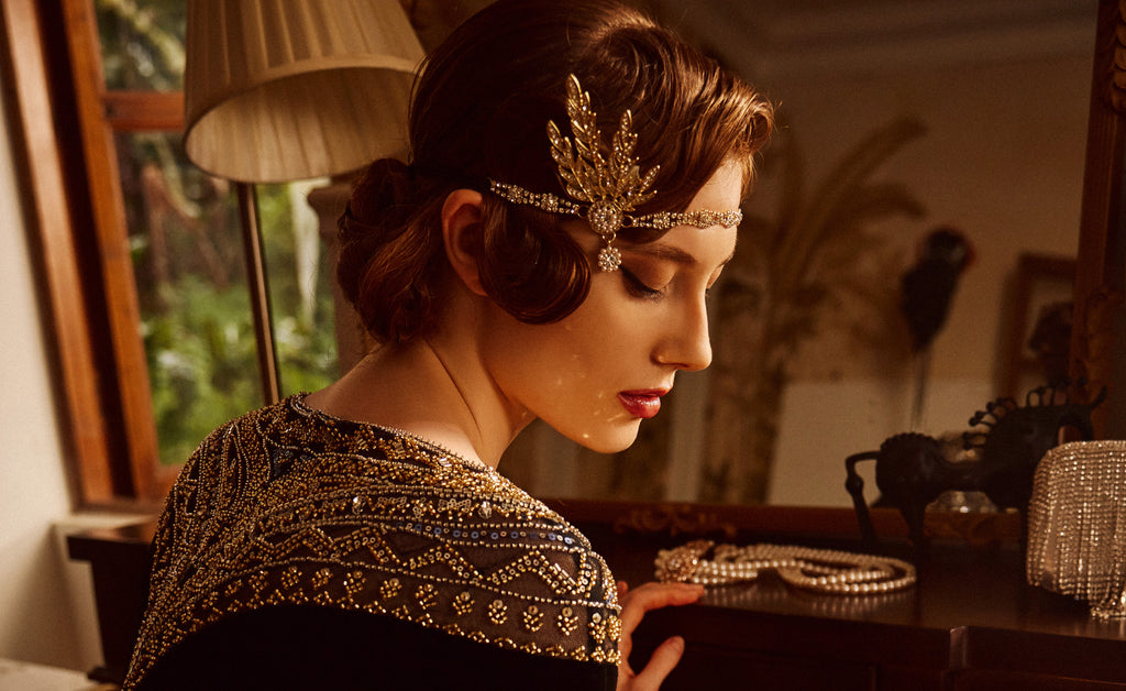 1920s Luxury Velvet Sequin Clutch - BABEYOND
