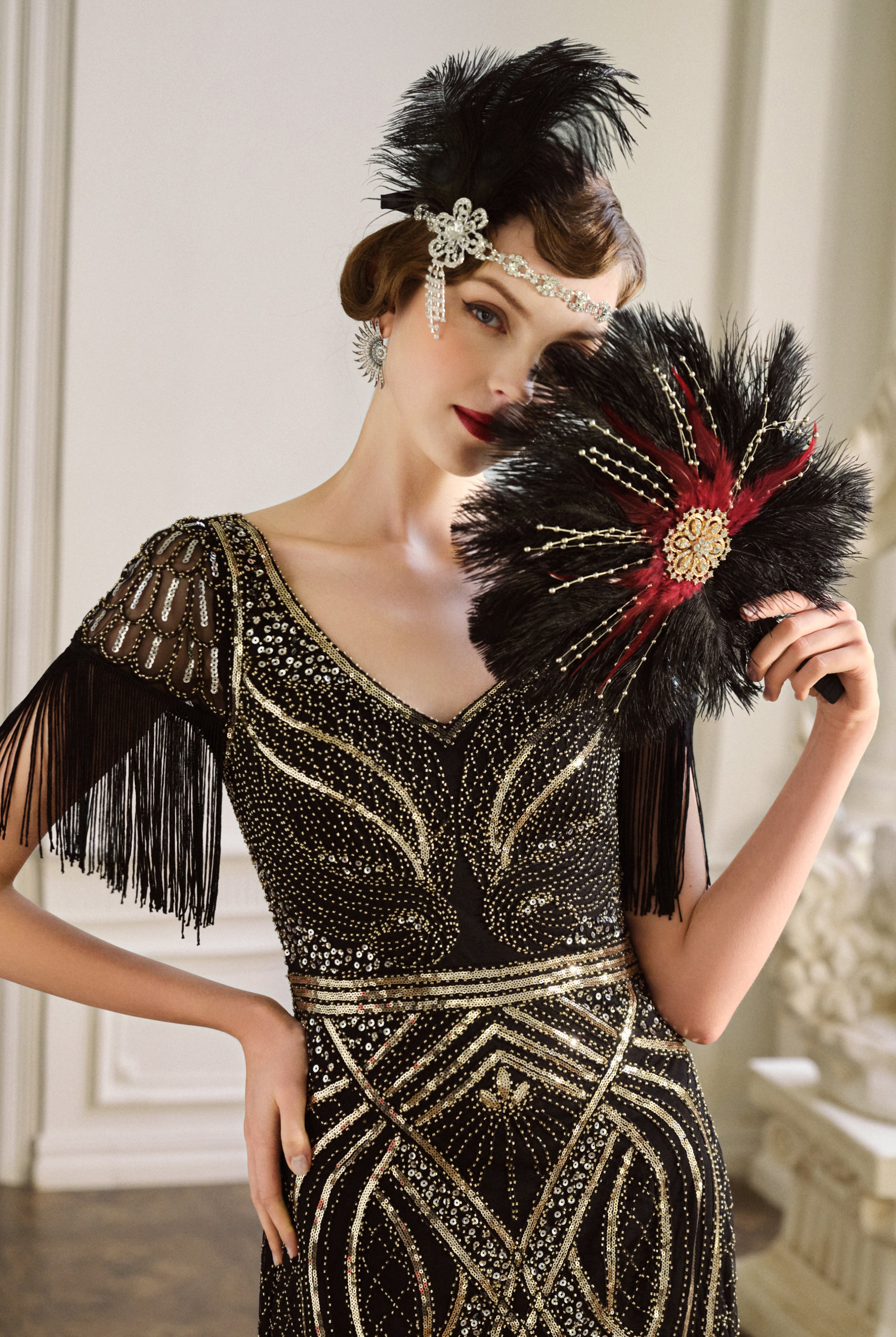 1920s Vintage Feather Bouquet Fan | Blackred | 3