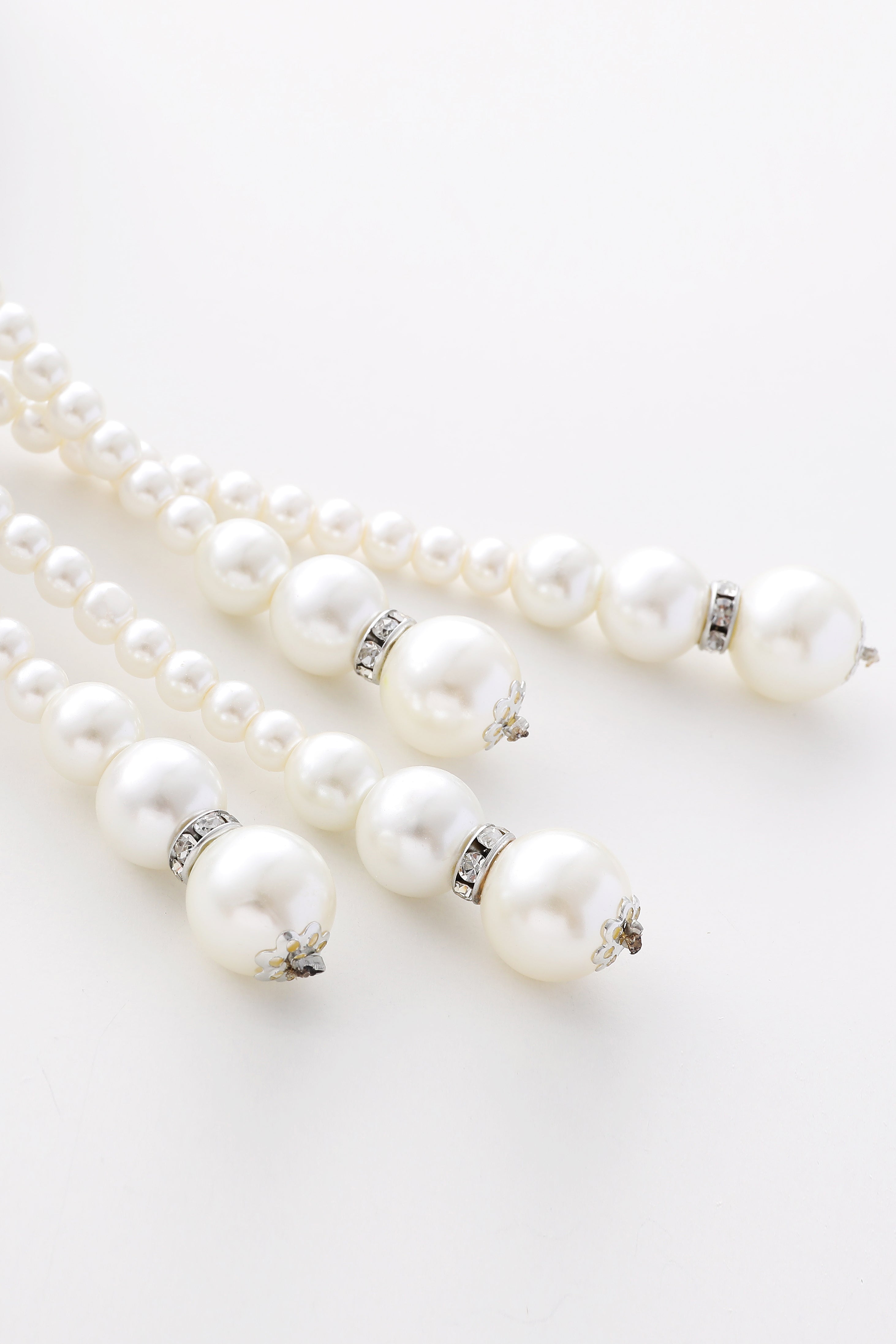 Exclusively Luxury Knotted Pearl Necklace | Pearl White | 2