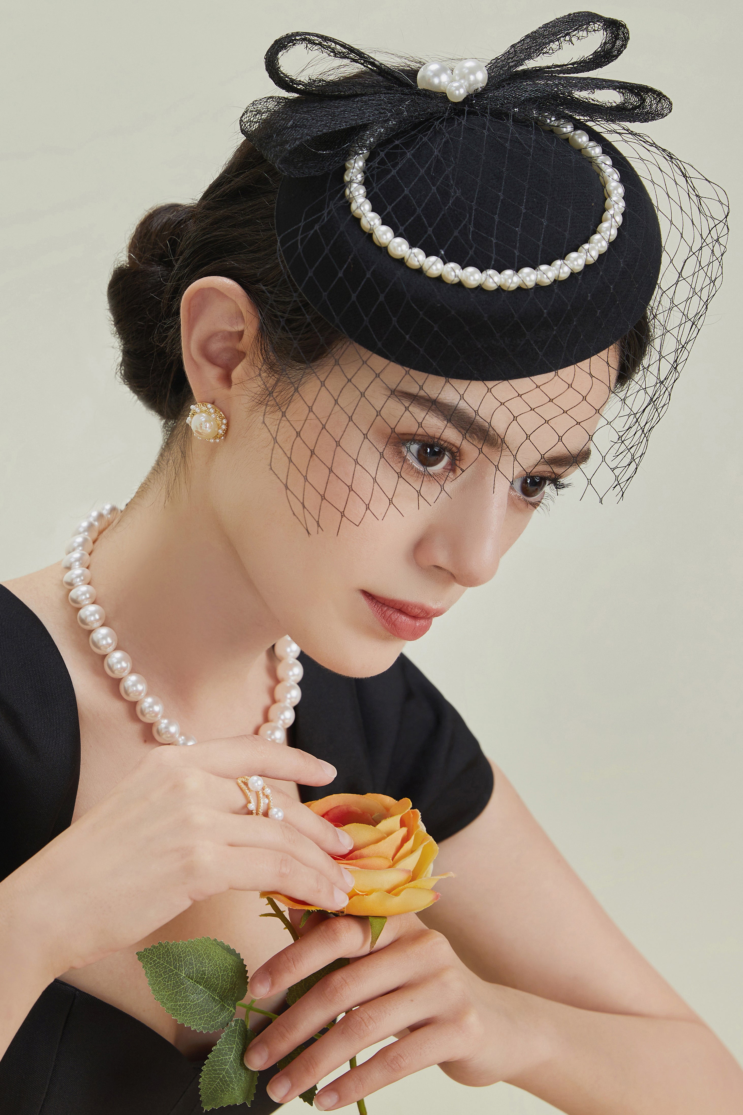 Pearl Studded Veil Feather Pillbox Fascinator | black | 2