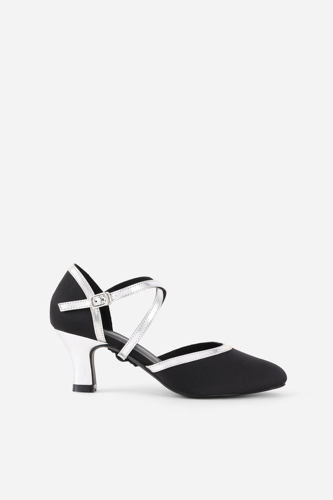 Closed Toe Strappy Latin Dance Shoes - BABEYOND