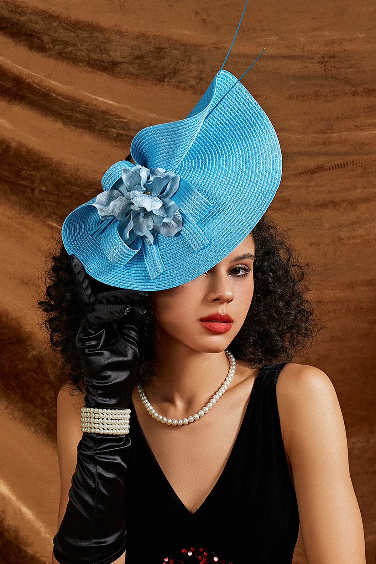 Shop Fascinator Hat - Floral Embellished Fascinator | BABEYOND display picture 3