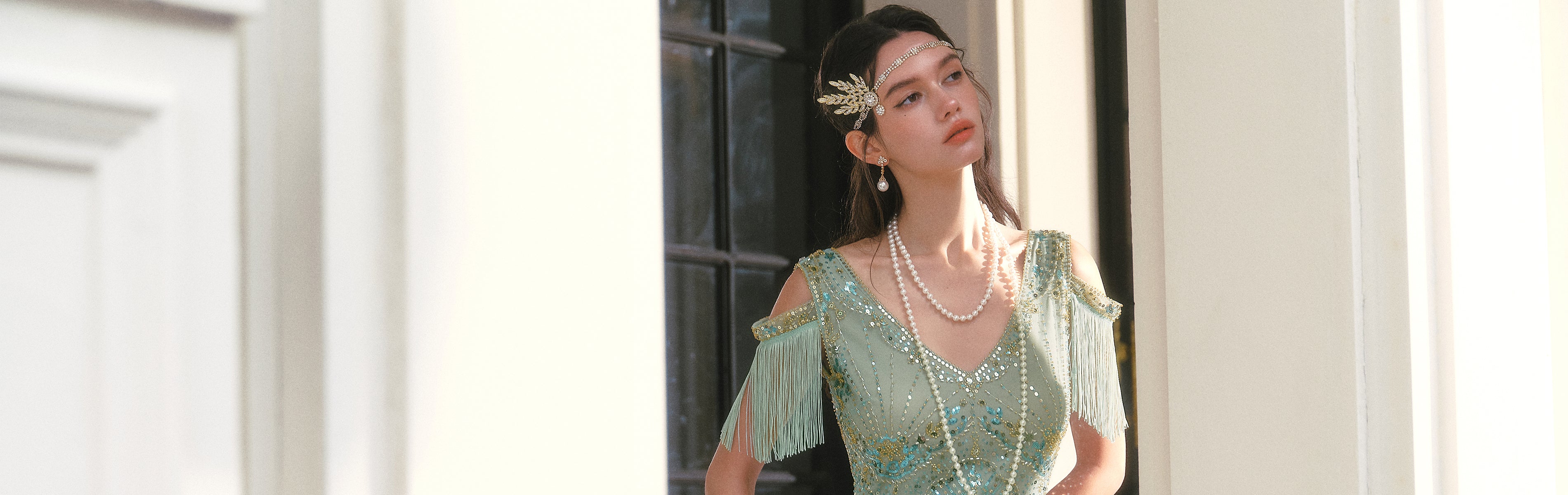 Shop 1920s Flapper Necklaces | Great Gatsby Necklaces | BABEYOND