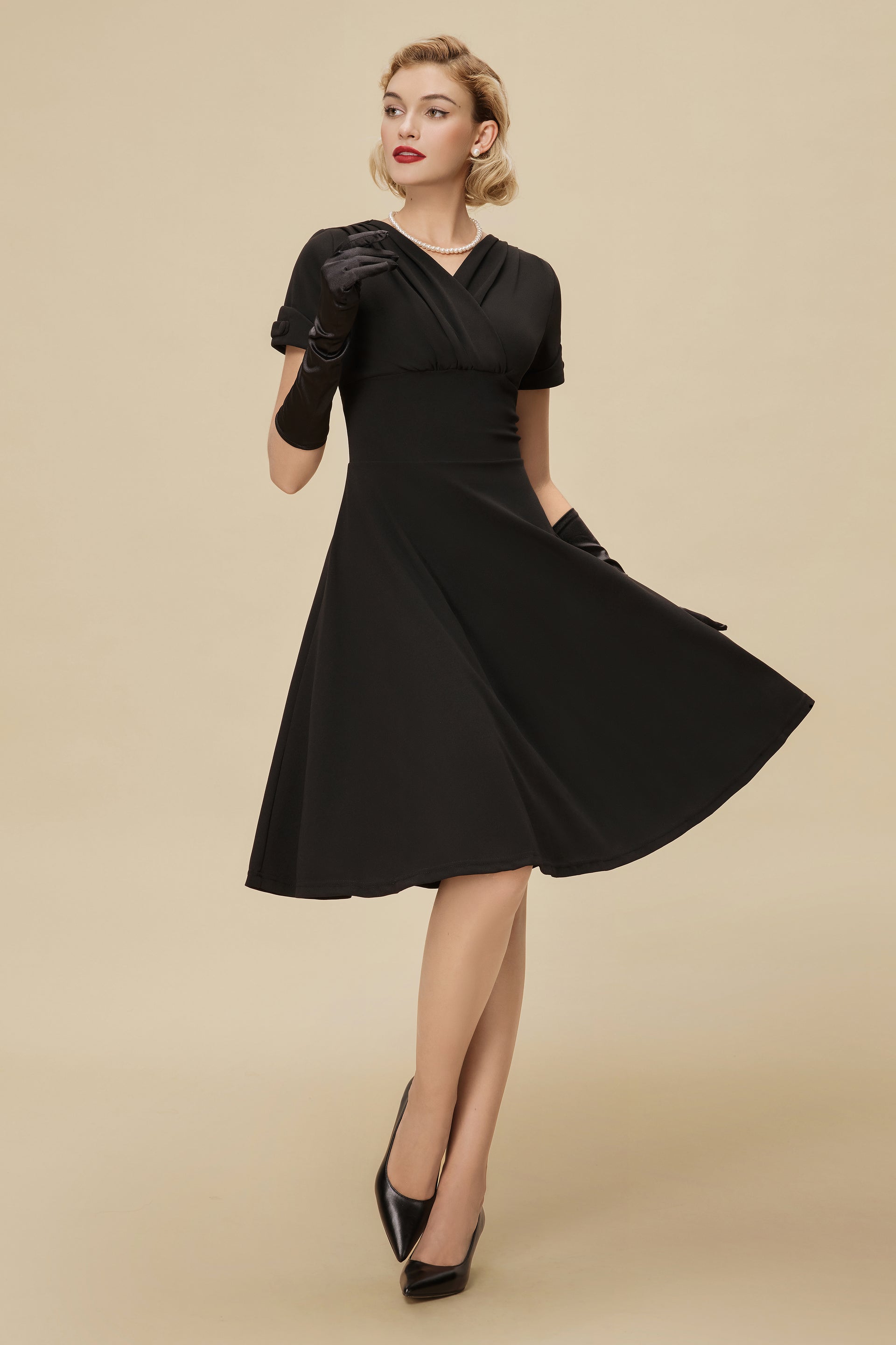 vintage style swing dress BABEYOND Vintage-Inspired Pleated Swing Dress, 1950s Dress, Black, M