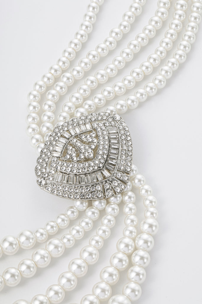 Remarkable Layered Pearl Necklace Set - BABEYOND