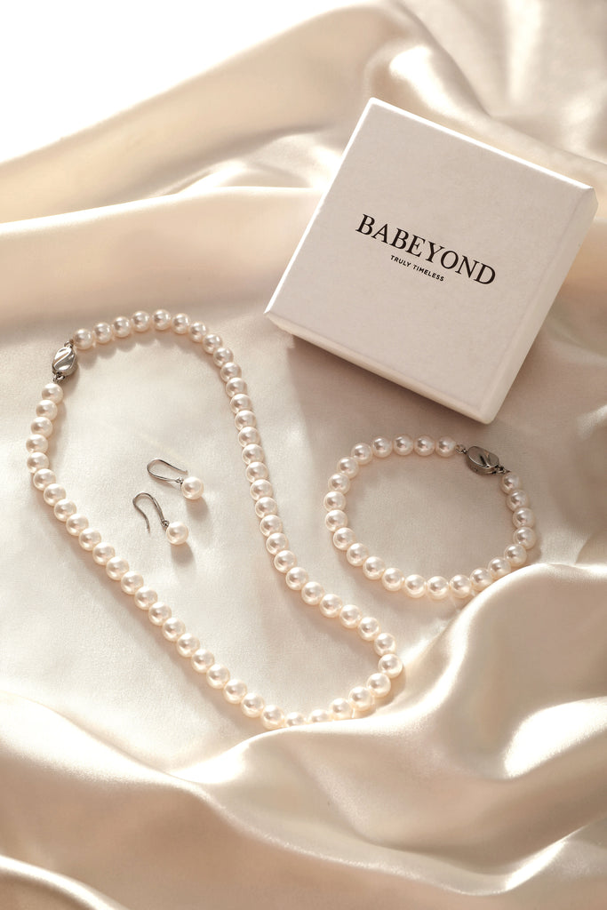 Delicate Round Pearl Necklace Set - BABEYOND