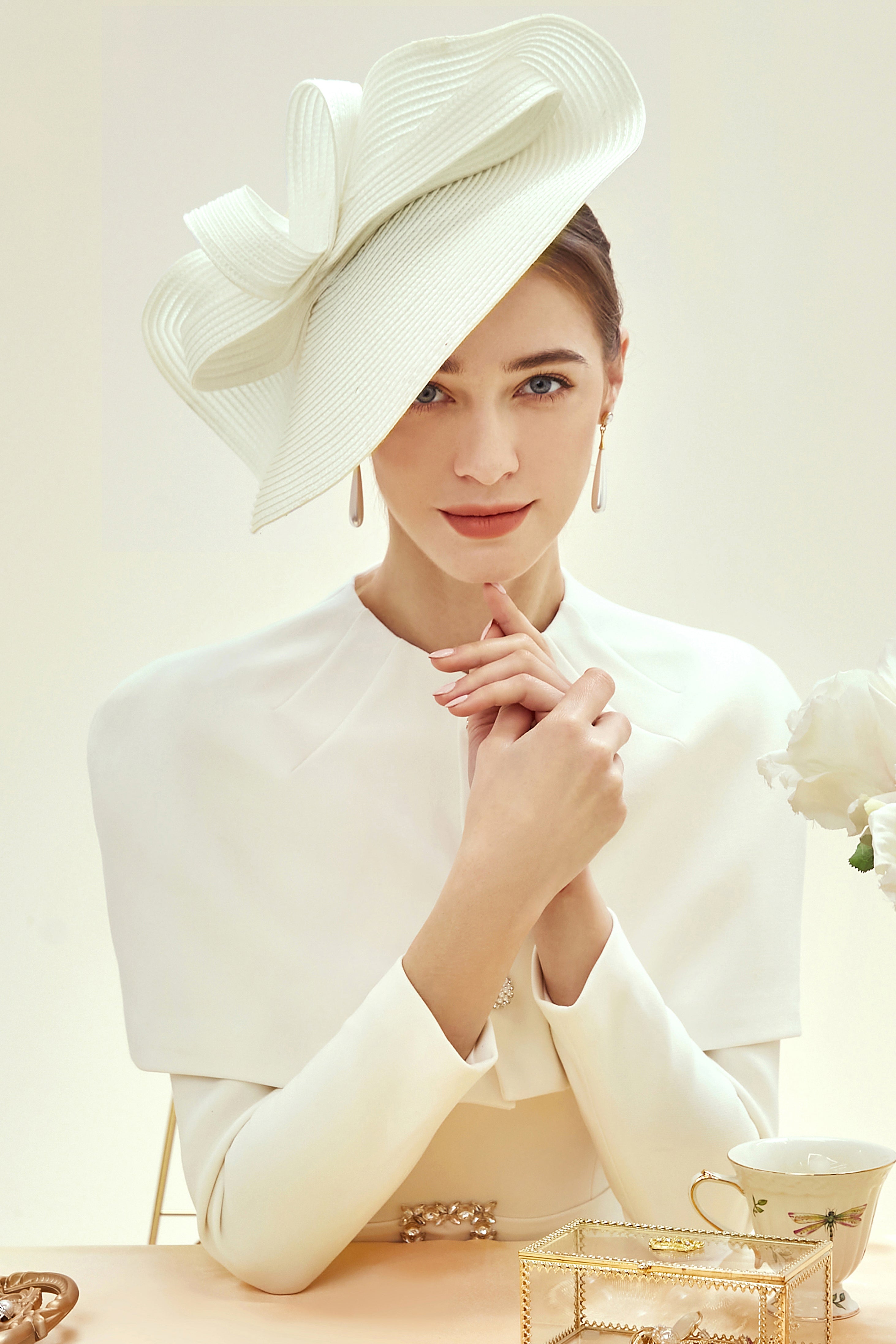 Straw Pillbox Race Day Fascinator | offwhite | 4