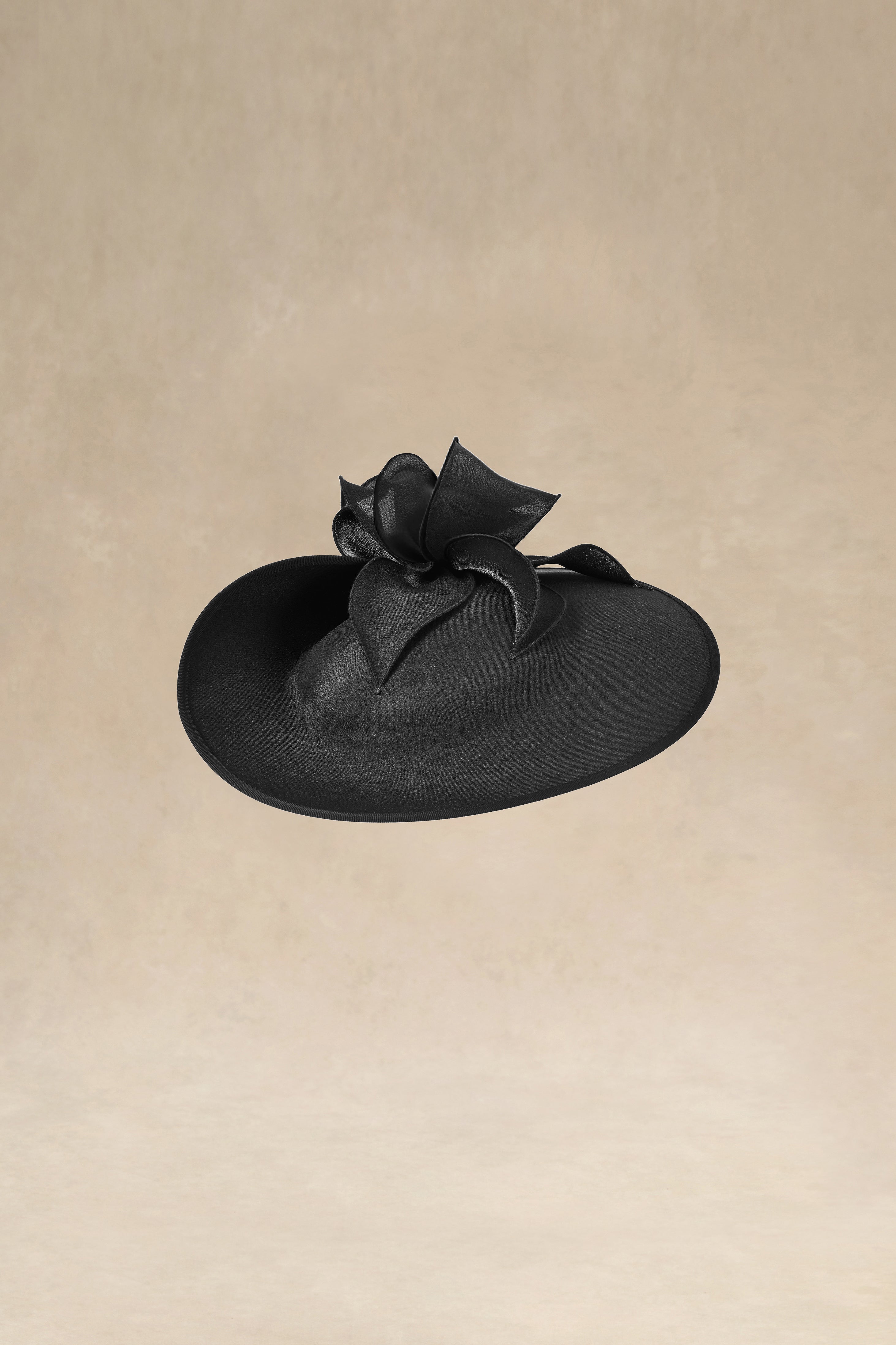 Tea Party Veil floral Fascinator | black | 1