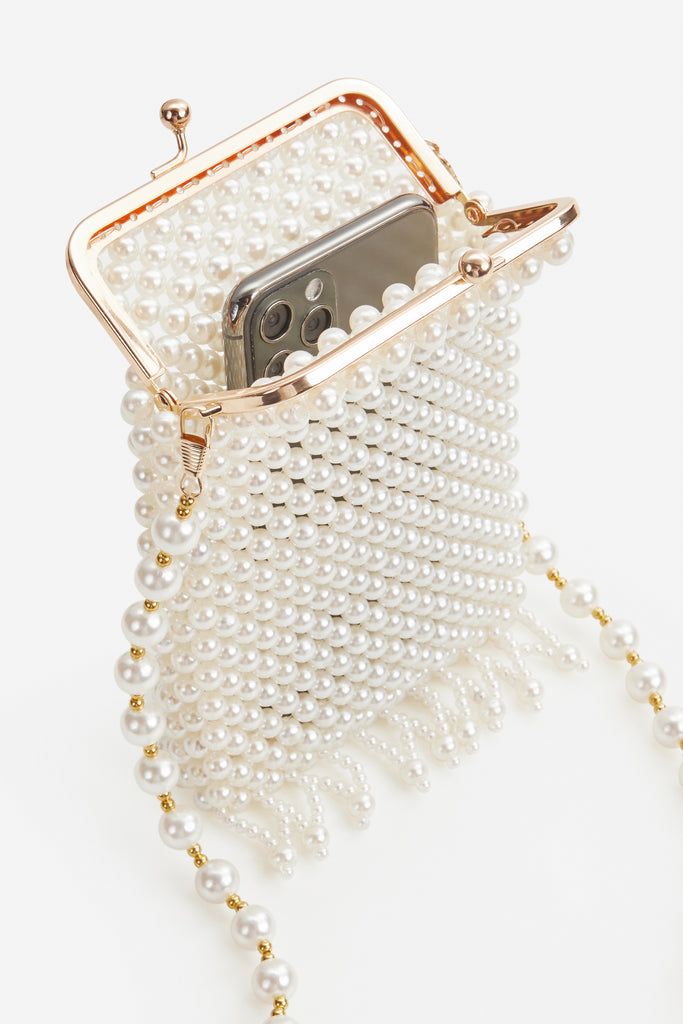 Vintage White Pearl Evening Clutch - BABEYOND